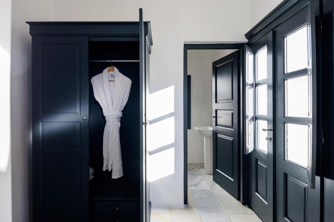 Firalia, Casa In Rock Suites Ngoại thất bức ảnh